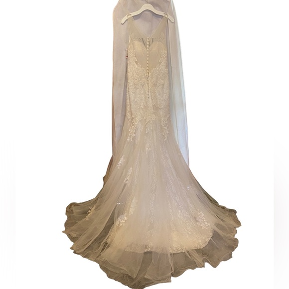 Melissa Sweet Bridal Gown, New with Tags, Sample - Picture 1 of 7